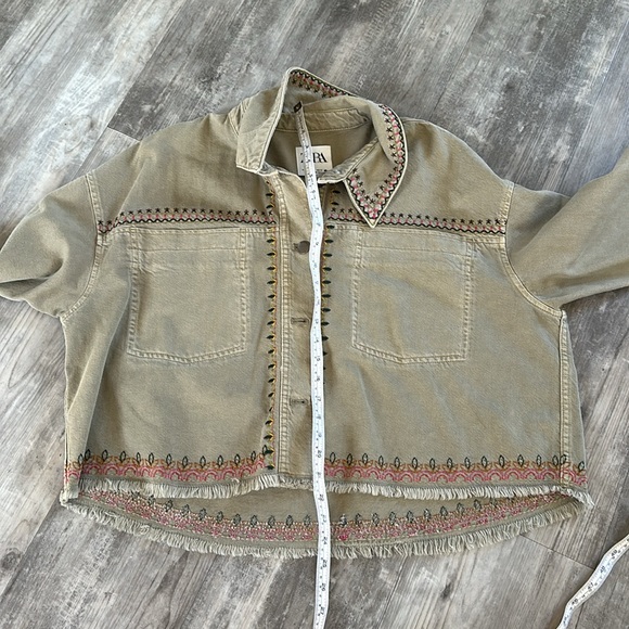 Zara embroidered cotton overshirt - Picture 12 of 12